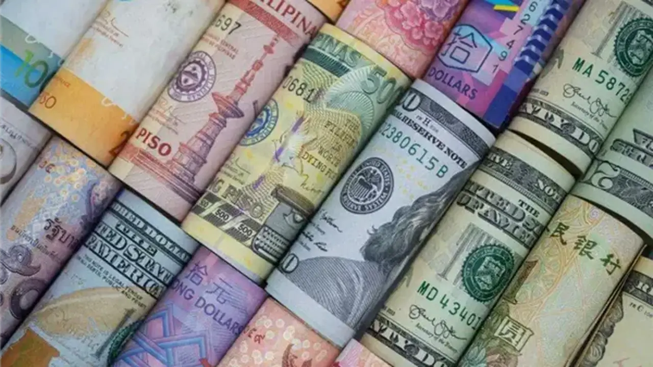 تحركات جديدة في أسعار الدولار والدينار أمام الجنيه المصري خلال تعاملات اليوم الأربعاء